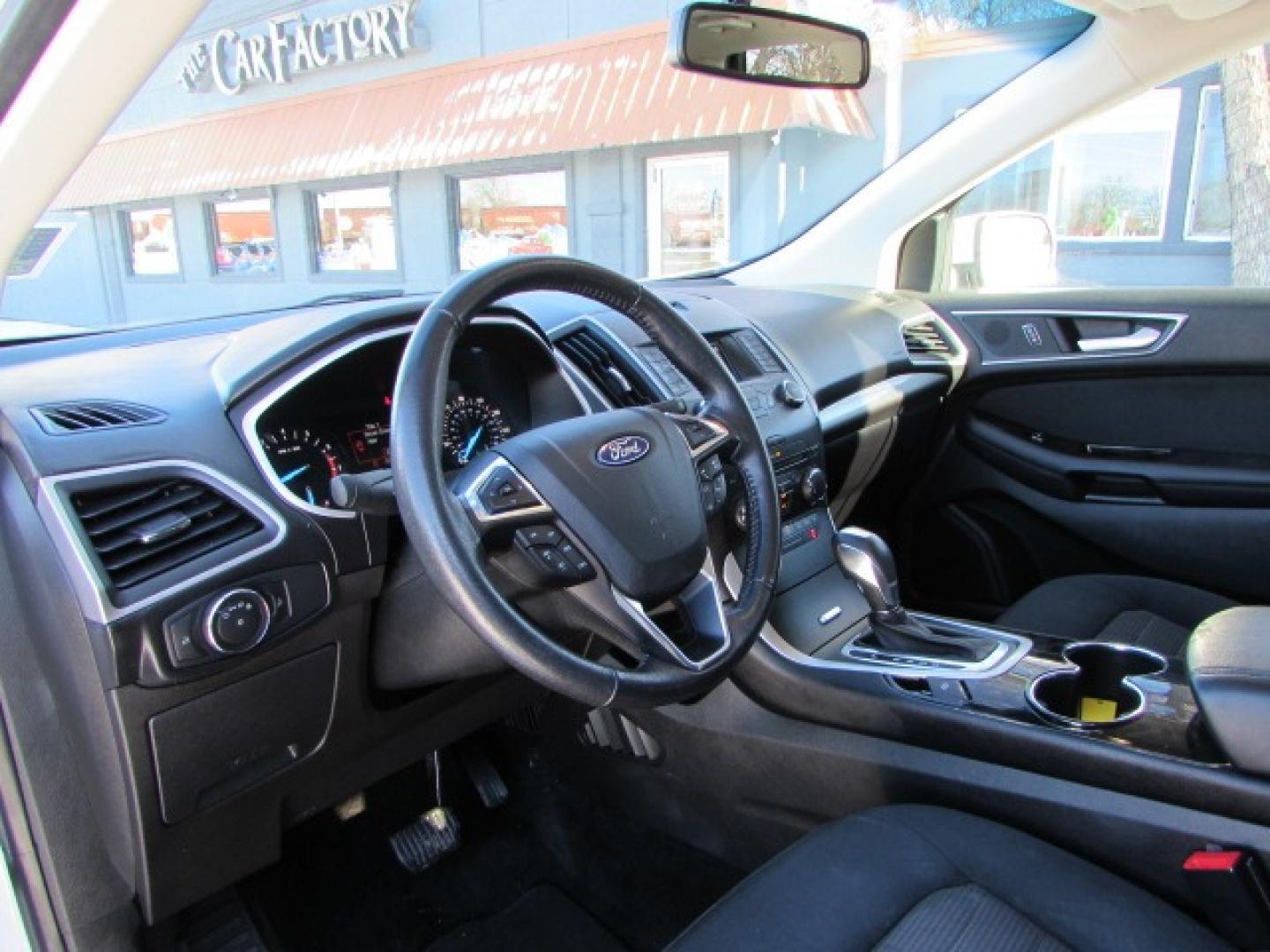 2018 White /Gray Ford Edge SEL (2FMPK4J9XJB) with an 2.0 I4 Ecoboost turbo engine engine, Automatic transmission transmission, located at 4562 State Avenue, Billings, MT, 59101, (406) 896-9833, 45.769516, -108.526772 - 2018 Ford Edge SEL AWD - Low miles - 27 mpg on the highway! 2.0 I4 Ecoboost Engine - automatic transmission - all wheel drive - 71,044 miles SEL package - air conditioning - tilt wheel and telescoping steering wheel - cruise control - bluetooth audio with Microsoft SYNC to pair your devices - - Photo#11